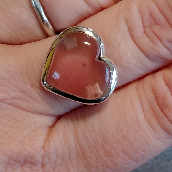 Strawberry Quartz Silver Heart Ring - Picture 7 of 15